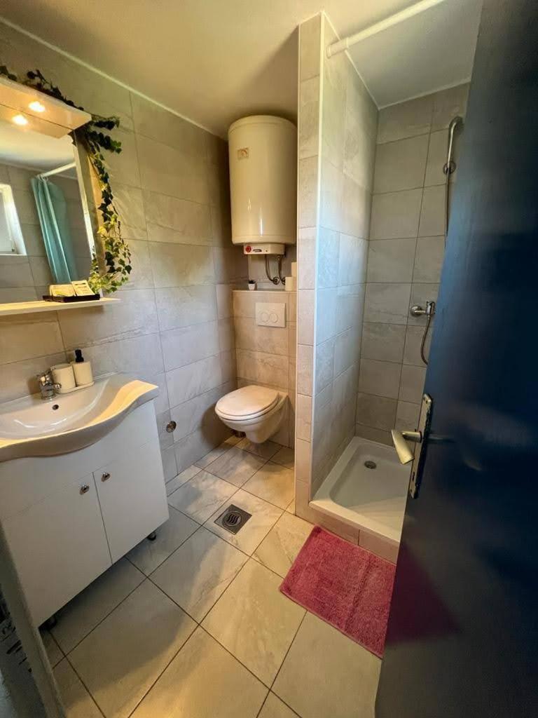 Apartmani Yin&Yang ノヴァリャ エクステリア 写真
